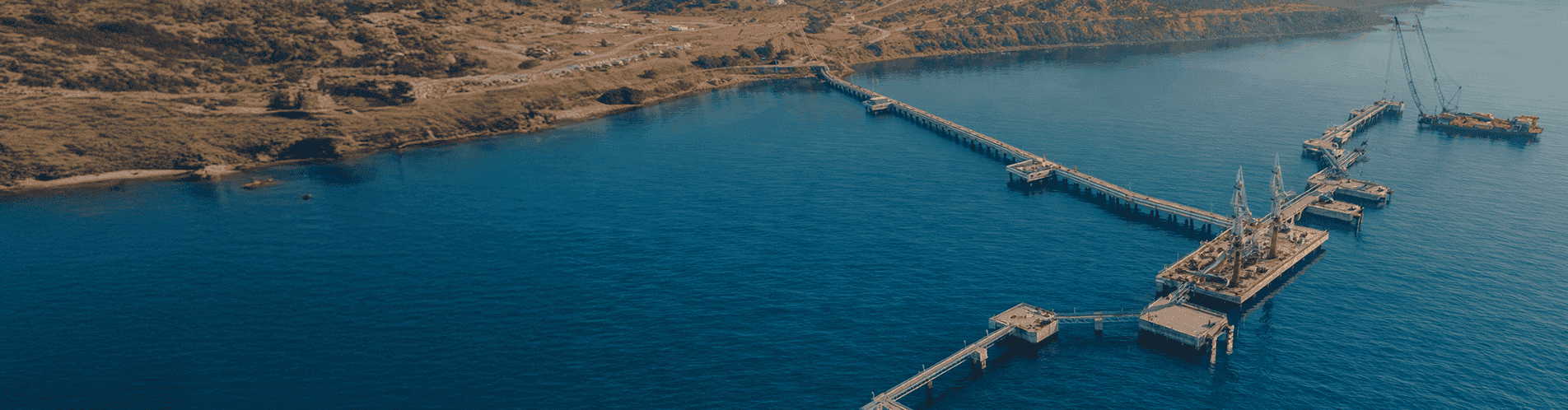 Aliağa Etki Limanı 
 LNG Terminali